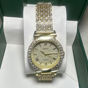 Glitter Dial Crystal Accent Gold Women's Watch